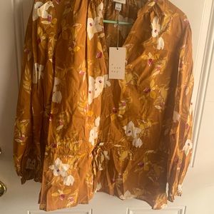 Target Exclusive A New Day blouse